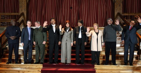 xin_592080629091773455452 Unasur Extraordinary Summit in Bariloche, Argentina, on Aug. 28, 2009