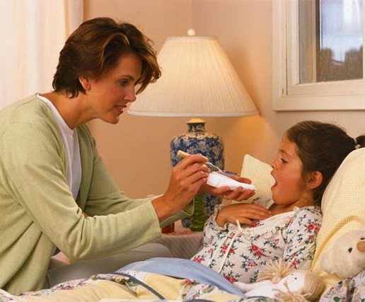 Sick Daughter Once someone in the home has the flu, the CDC guidelines suggest that, among other precautions, that person should wear a mask "if available and tolerable."