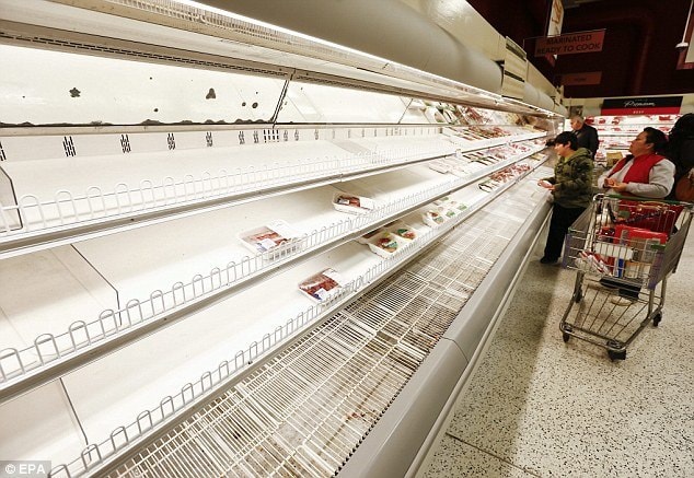 Nothing Left As Shoppers Plan For Frozen Armageddon.